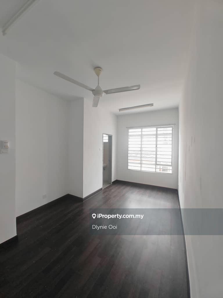 2-storey Terraced House for Sale in TTDI Grove, Kajang by Dlynie Ooi - iProperty.com.my