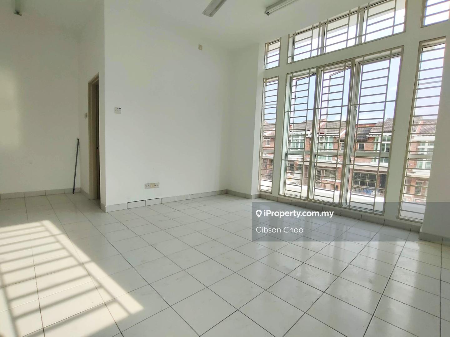 Rumah Berangkai 2 Tingkat untuk Dijual di Bandar Sungai Long, Selangor oleh Gibson Choo - iProperty.com.my