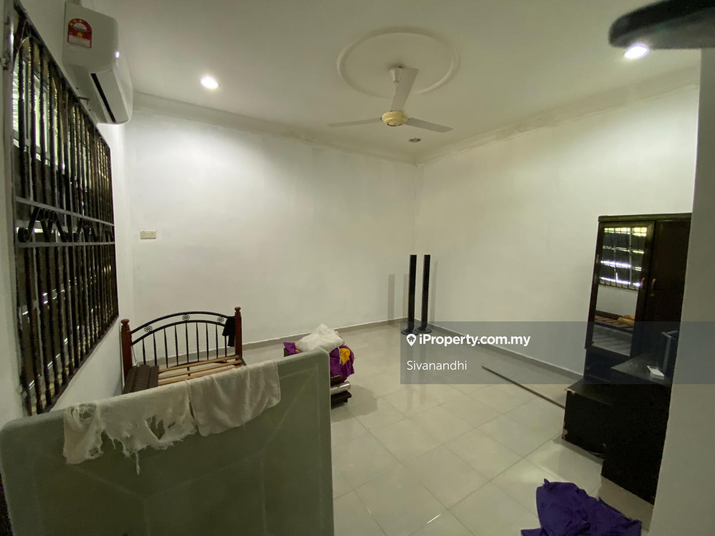 Rumah Berangkai 1 Tingkat untuk Dijual di Taman Sentosa, 1 Sty, Corner, Big Land, Renovated, Klang oleh Sivanandhi - iProperty.com.my