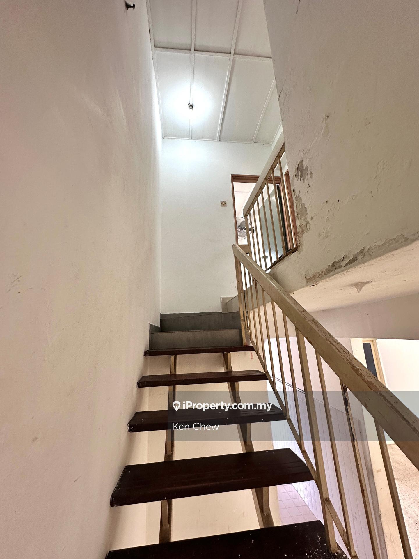 Apartment for Rent in Dahlia Apartment by Ken Chew - iProperty.com.my