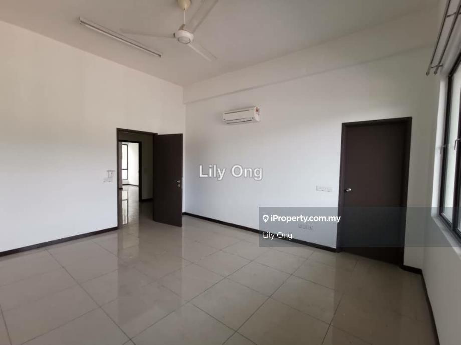 3-storey Terraced House for Sale in SOUTHBAY RESIDENCE, Batu Maung by Lily Ong - iProperty.com.my