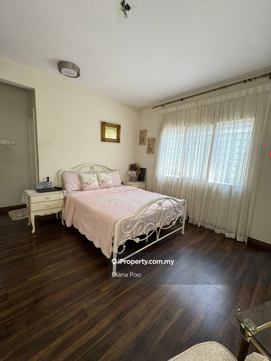 Rumah Berangkai 2 Tingkat untuk Dijual di SS1, Petaling Jaya oleh Diana Poo - iProperty.com.my