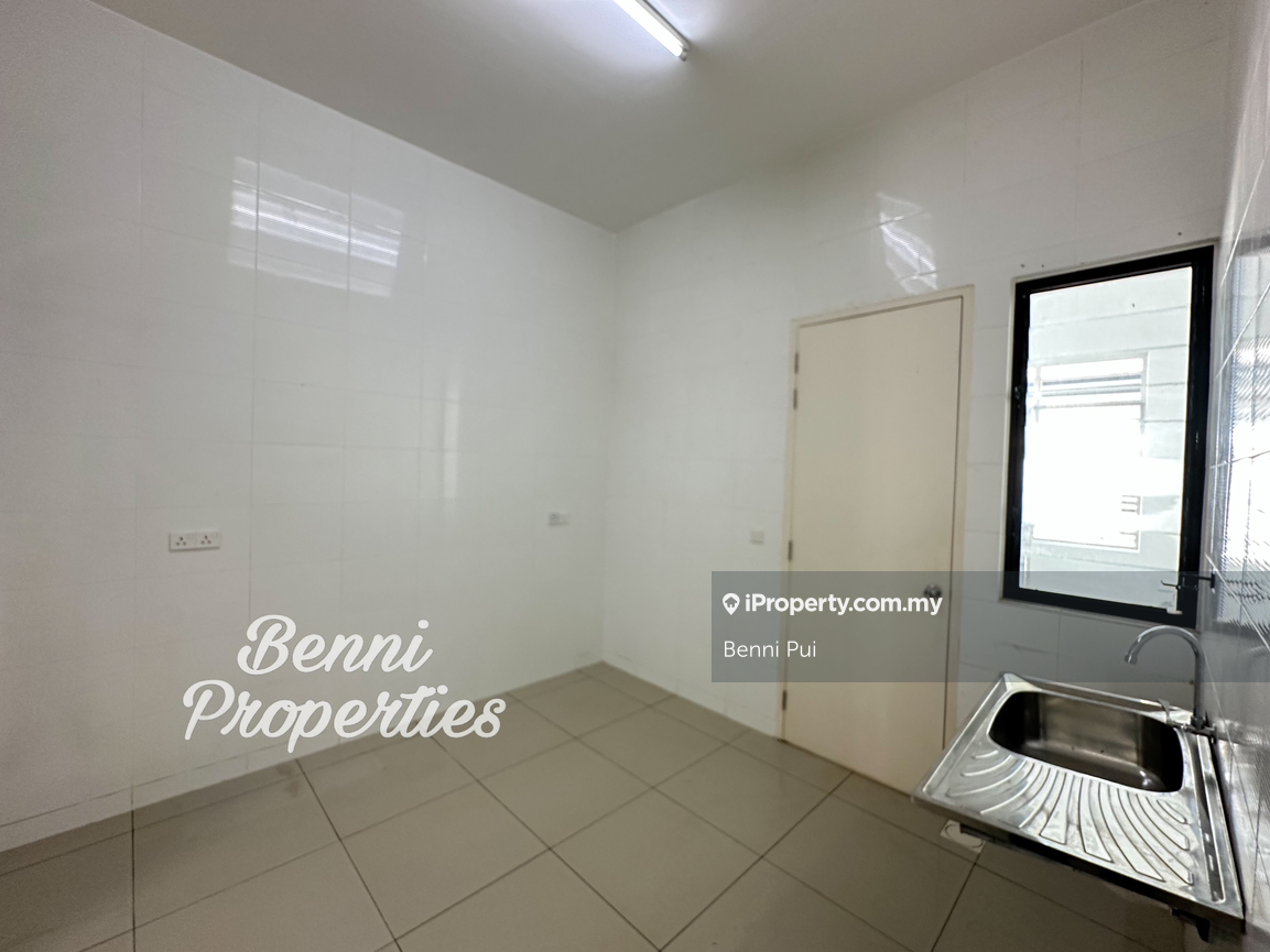 Rumah Berangkai 2 Tingkat untuk Dijual di Eco Majestic, Semenyih oleh Benni Pui - iProperty.com.my