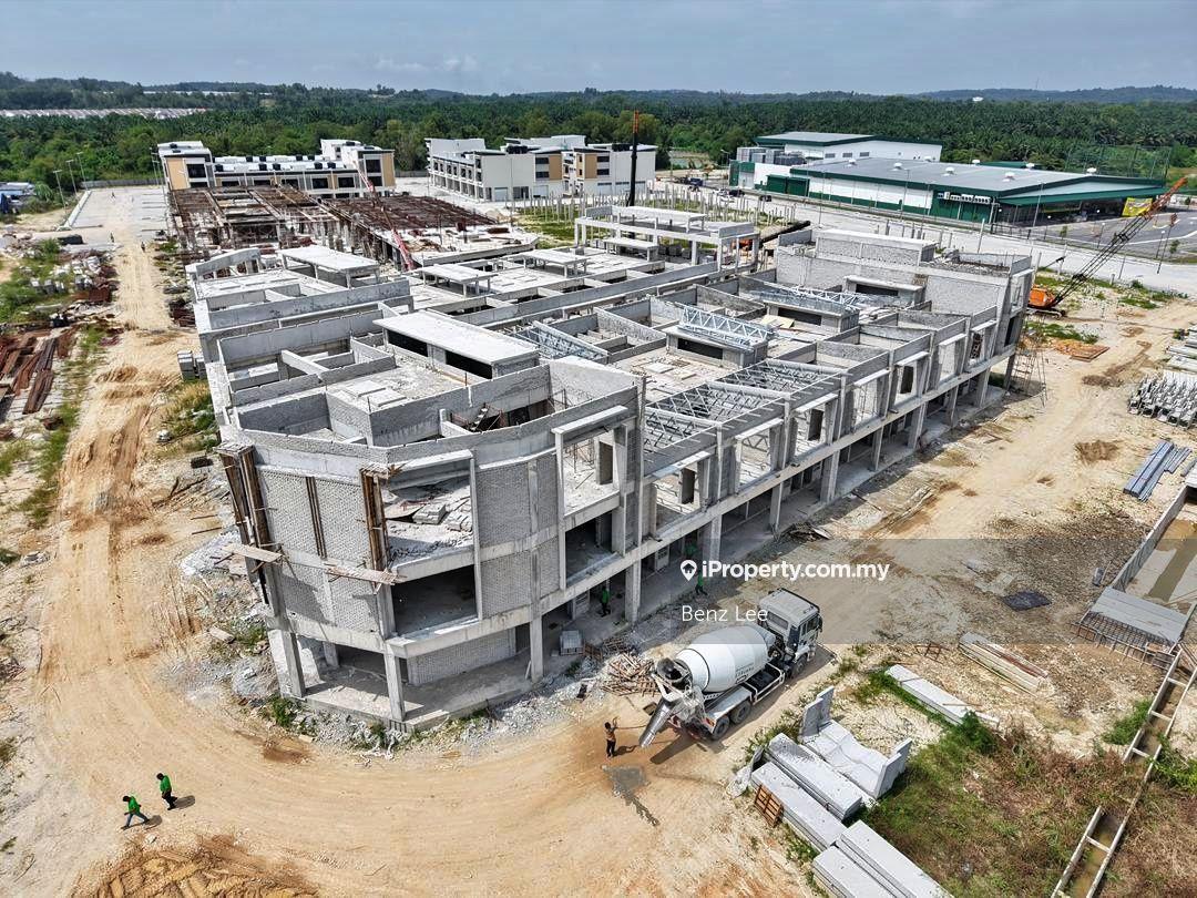 Shop for Sale in Taman Kundang Jaya, Rawang by Benz Lee - iProperty.com.my