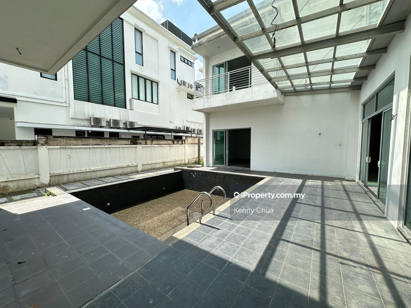 Bungalow House for Sale in Glenmarie Garden, Glenmarie by Kenny Chua - iProperty.com.my