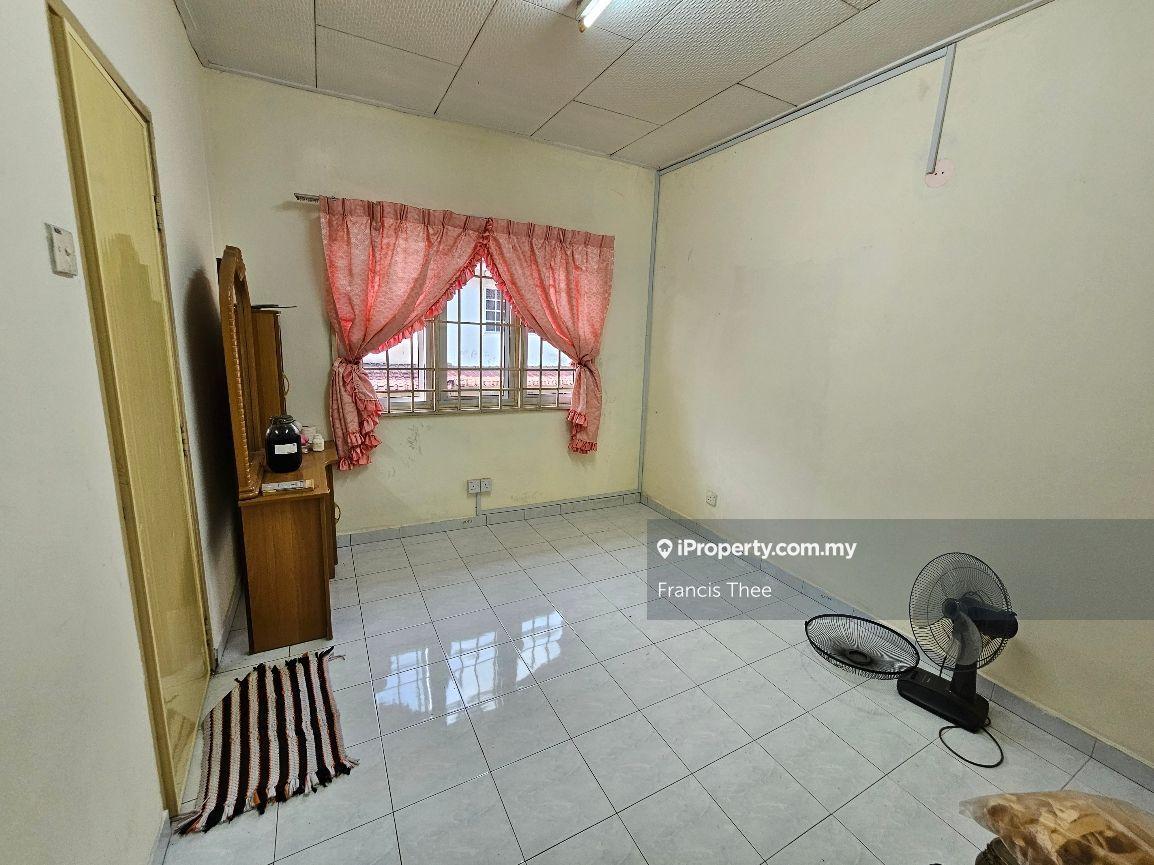 3-storey Terraced House for Sale in Taman Putri Jaya, Cheras by Francis Thee - iProperty.com.my