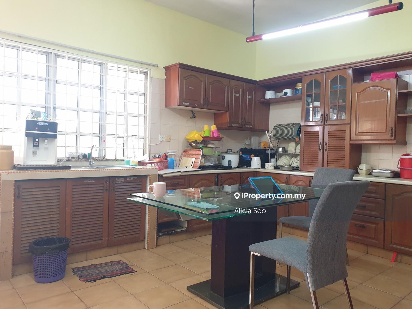 Semi-Detached House for Sale in Kelana Jaya, Petaling Jaya by Alicia Soo - iProperty.com.my