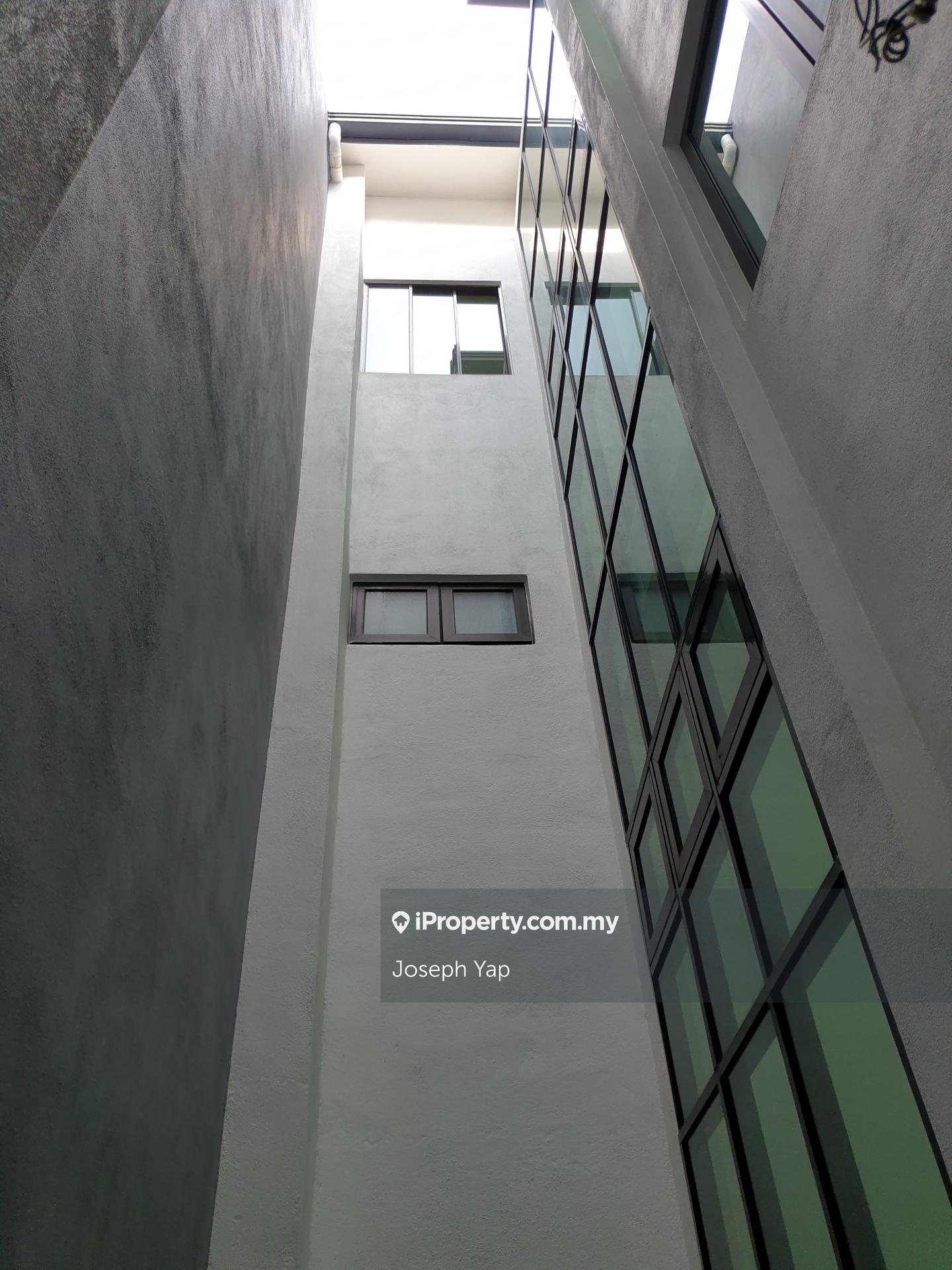 Semi-Detached House for Sale in Putra Heights, Subang Jaya by Joseph Yap - iProperty.com.my