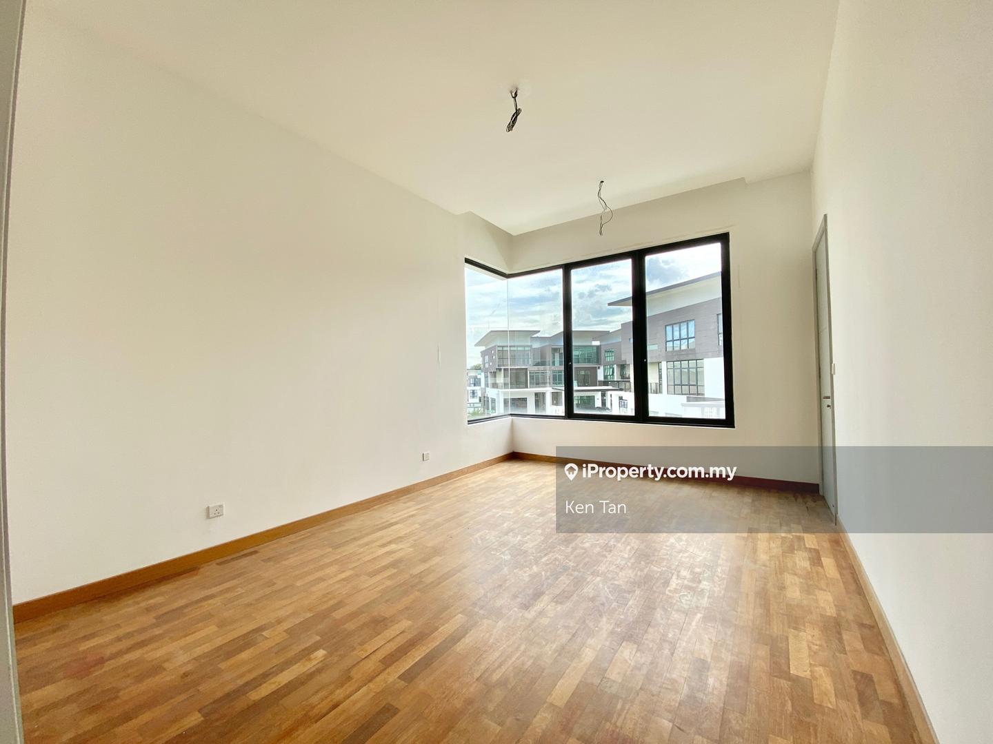 Bungalow House for Sale in Seksyen 13, Shah Alam by Ken Tan - iProperty.com.my