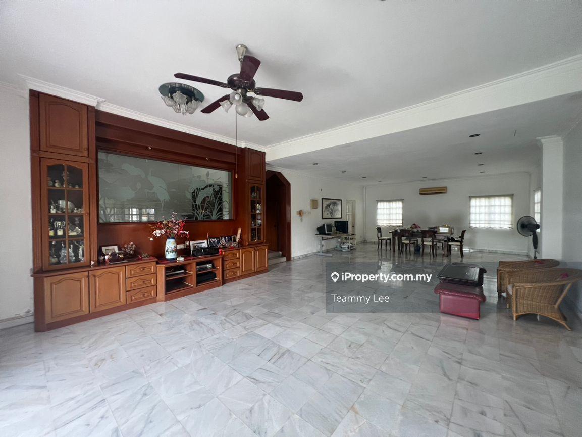 Bungalow House for Sale in Sungai Long, Bandar Sungai Long by Teammy Lee - iProperty.com.my