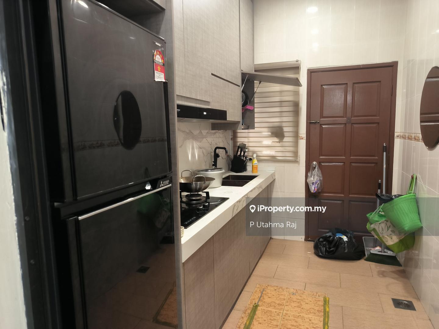 Rumah Berangkai 2 Tingkat untuk Dijual di Taman Teluk Pulai, Klang oleh P Utahma Raj - iProperty.com.my