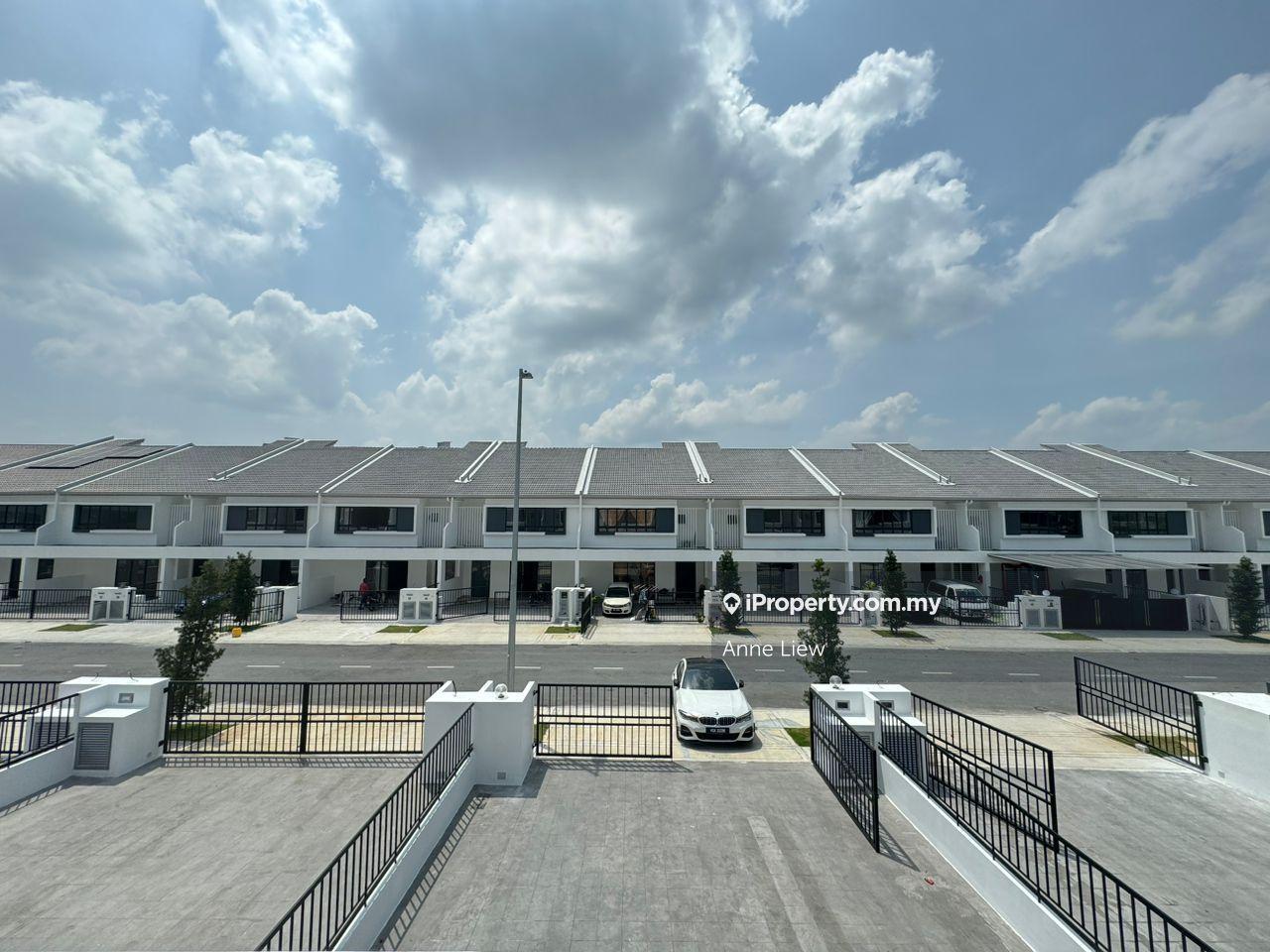 Rumah Berangkai 2 Tingkat untuk Disewa di Sejati Lakside, Cyberjaya oleh Anne Liew - iProperty.com.my