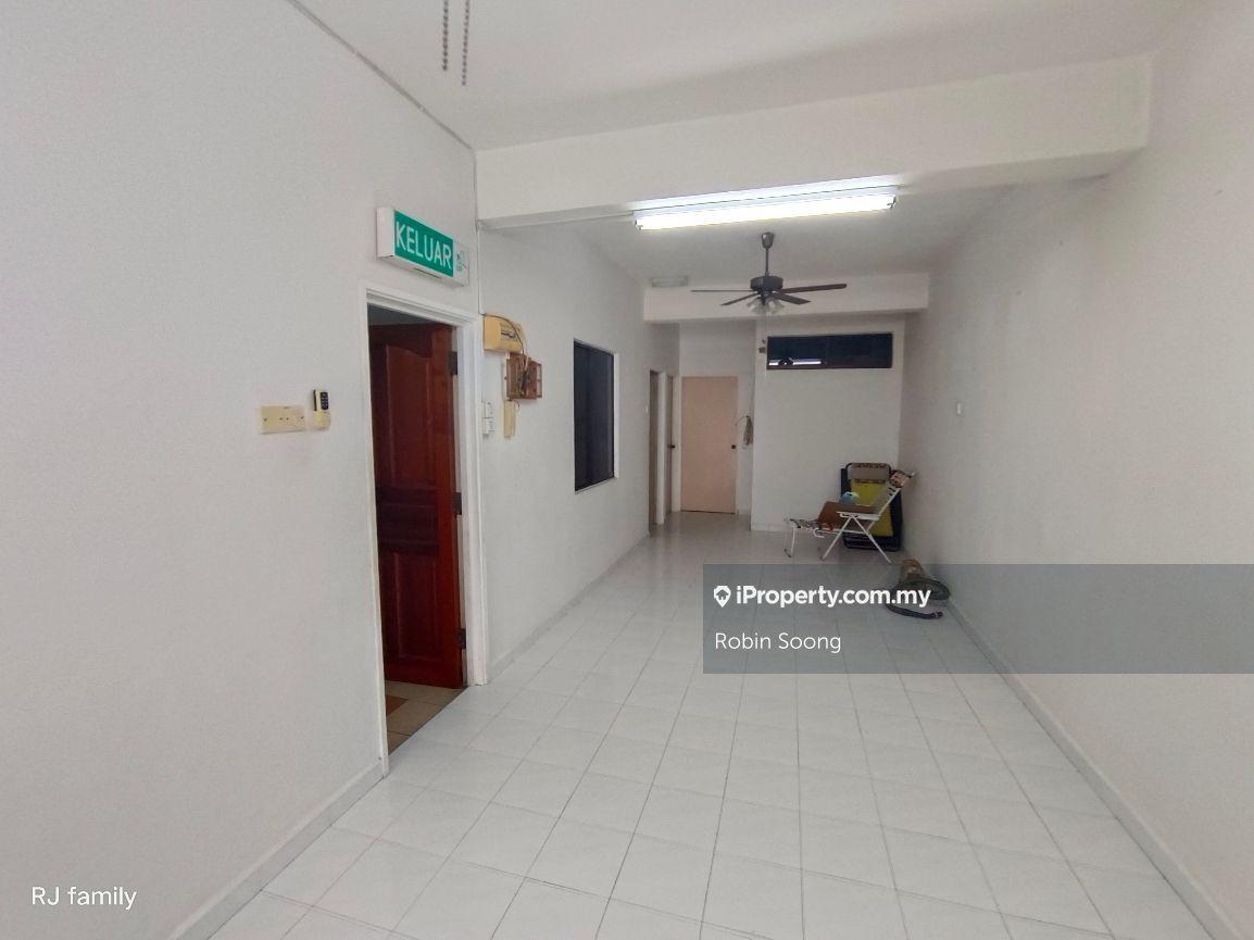 Kedai-Pejabat untuk Dijual di Jonker Walk, Melaka City oleh Robin Soong - iProperty.com.my