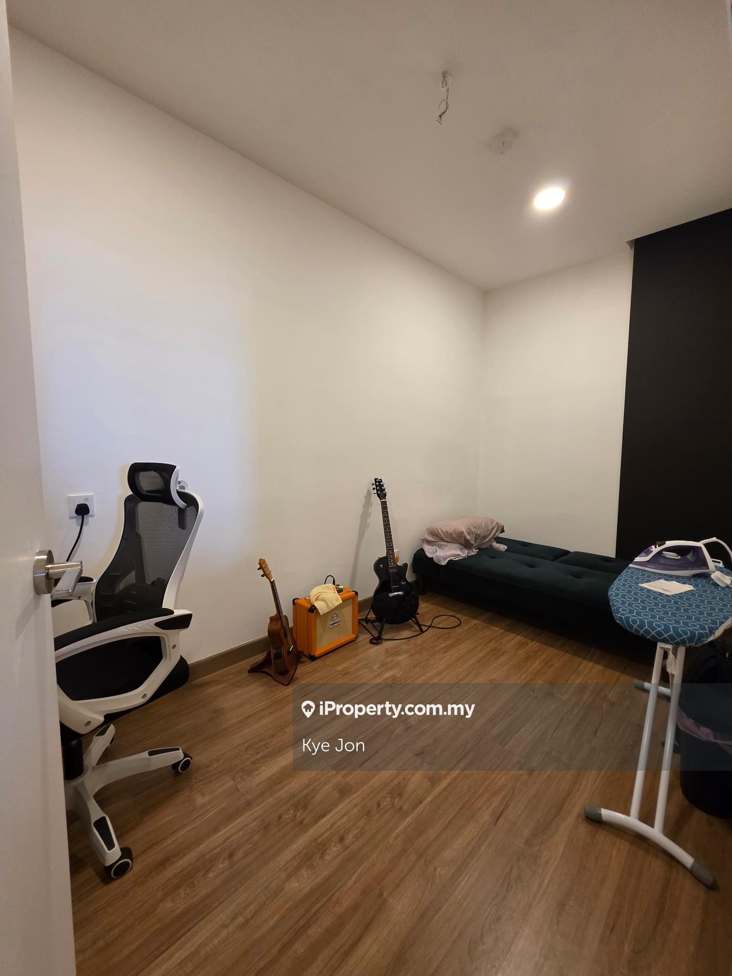 Service Residence for Sale in AraTre' Residences by Kye Jon - iProperty.com.my