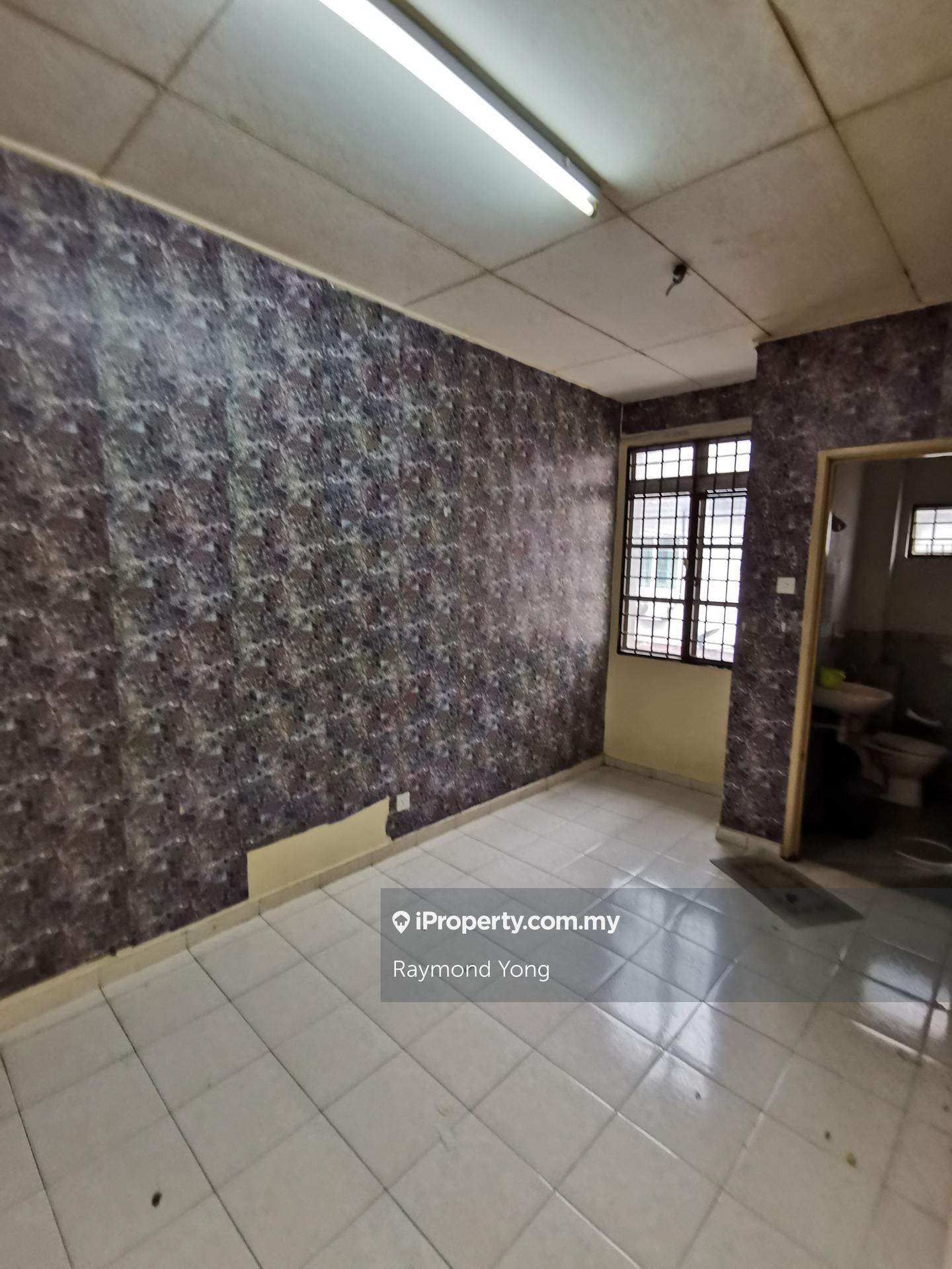 Rumah Berangkai 2 Tingkat untuk Dijual di Taman Sri Gombak, Gombak oleh Raymond Yong - iProperty.com.my