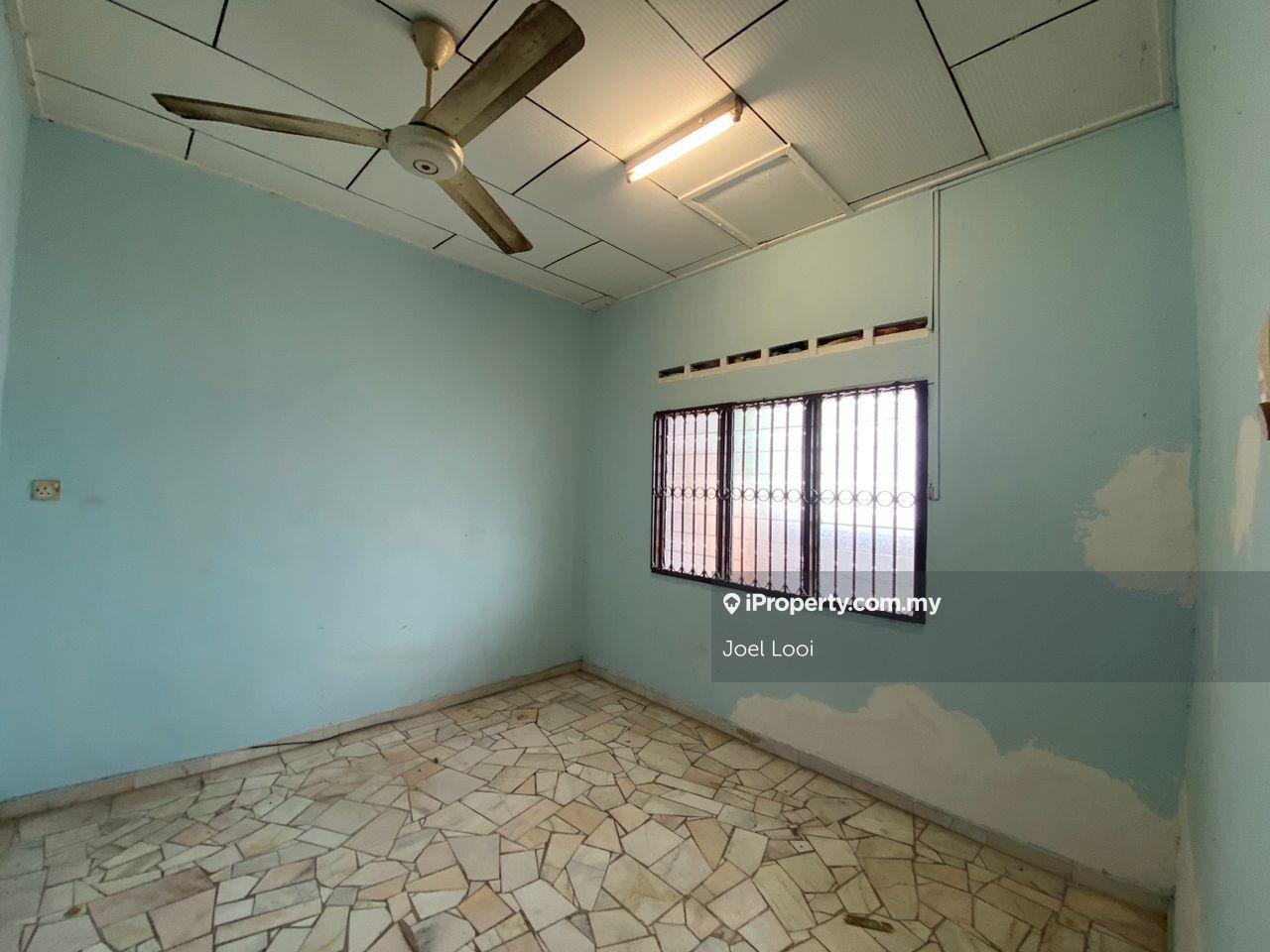 1-storey Terraced House for Sale in Taman Ungku Tun Aminah, Skudai by Joel Looi - iProperty.com.my
