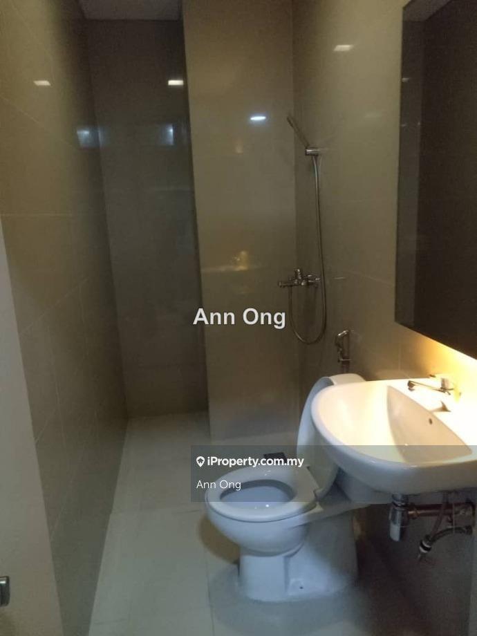 Service Residence for Sale in Suasana Bukit Ceylon / Raja Chulan Residences by Ann Ong - iProperty.com.my