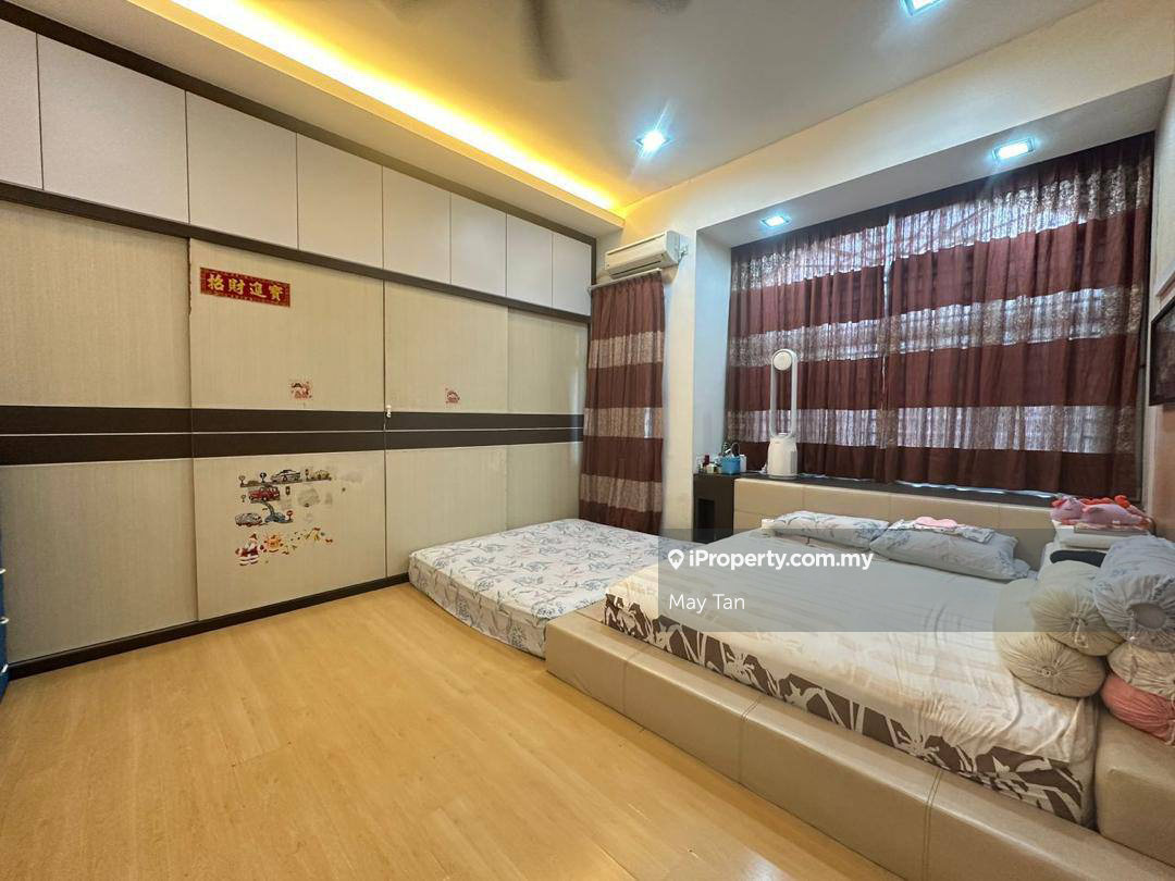 Rumah Berangkai 2 Tingkat untuk Dijual di Taman Delima, Kluang oleh May Tan - iProperty.com.my