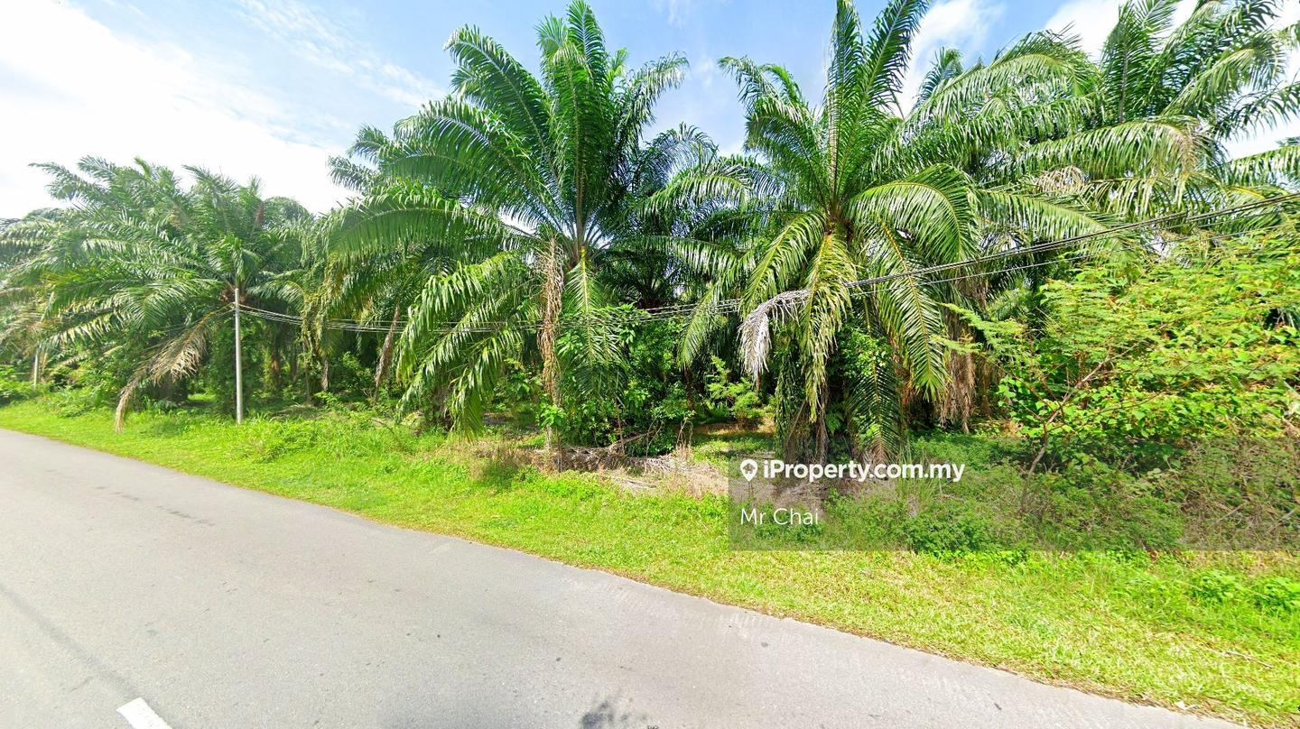 Industrial Land for Sale in Banting, Zoning Industrial (160 Acres) For Sale, Banting by Mr Chai - iProperty.com.my