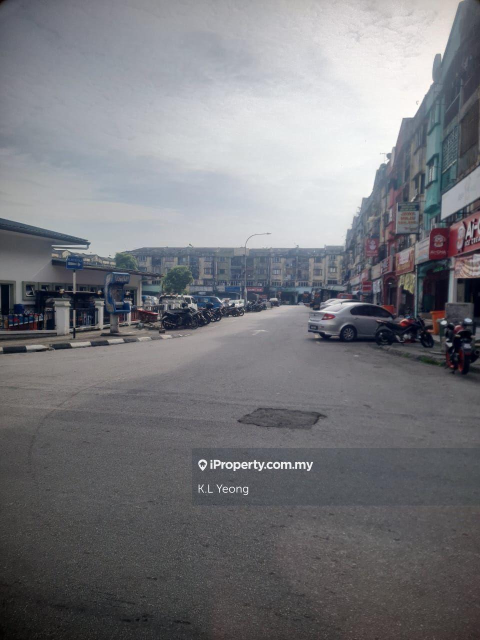 Shop for Sale in Taman Sri Andalas, Klang by K.L Yeong - iProperty.com.my
