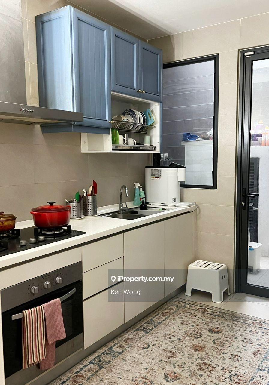 Rumah Berangkai 3 Tingkat untuk Dijual di Mines Resort City, Seri Kembangan oleh Ken Wong - iProperty.com.my