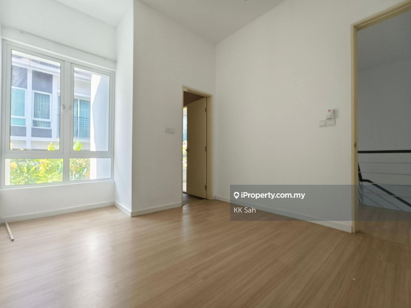 3-storey Terraced House for Sale in Tiara South, Semenyih by KK Sah - iProperty.com.my
