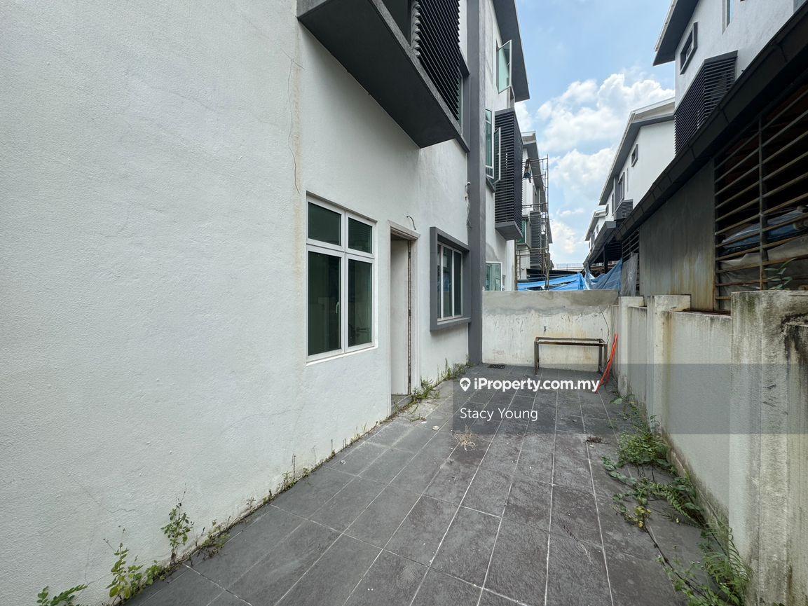 Semi-Detached House for Sale in Bandar Sungai Long, Selangor by Stacy Young - iProperty.com.my