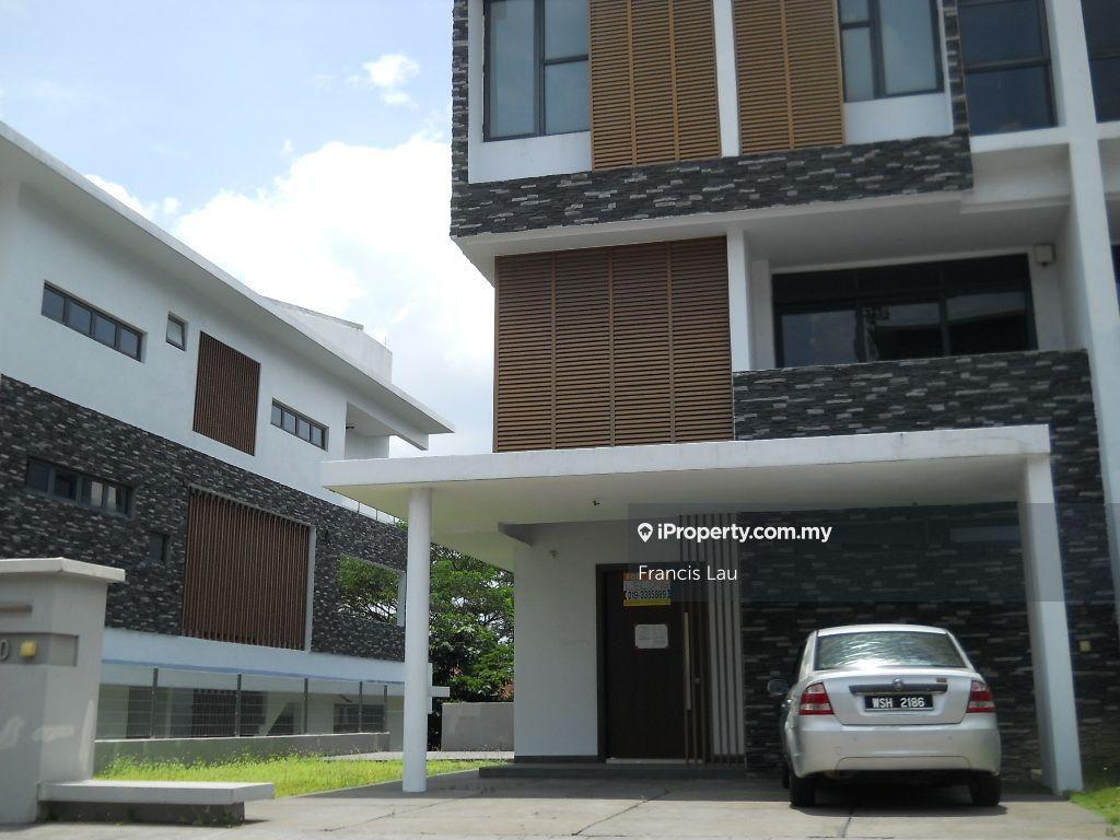 Rumah Berkembar untuk Dijual di Setia Alam, Selangor oleh Francis Lau - iProperty.com.my