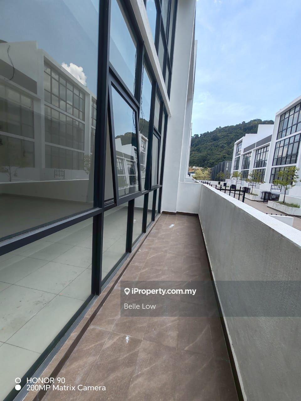 4-storey Terraced House for Sale in Damansara Perdana, Selangor by Belle Low - iProperty.com.my