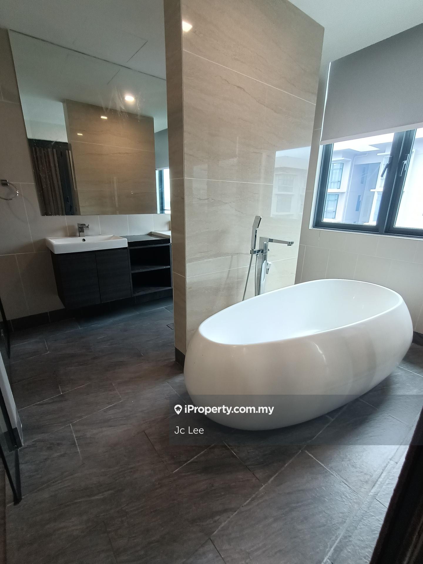 Residensi Servis untuk Disewa di Verde oleh Jc Lee - iProperty.com.my