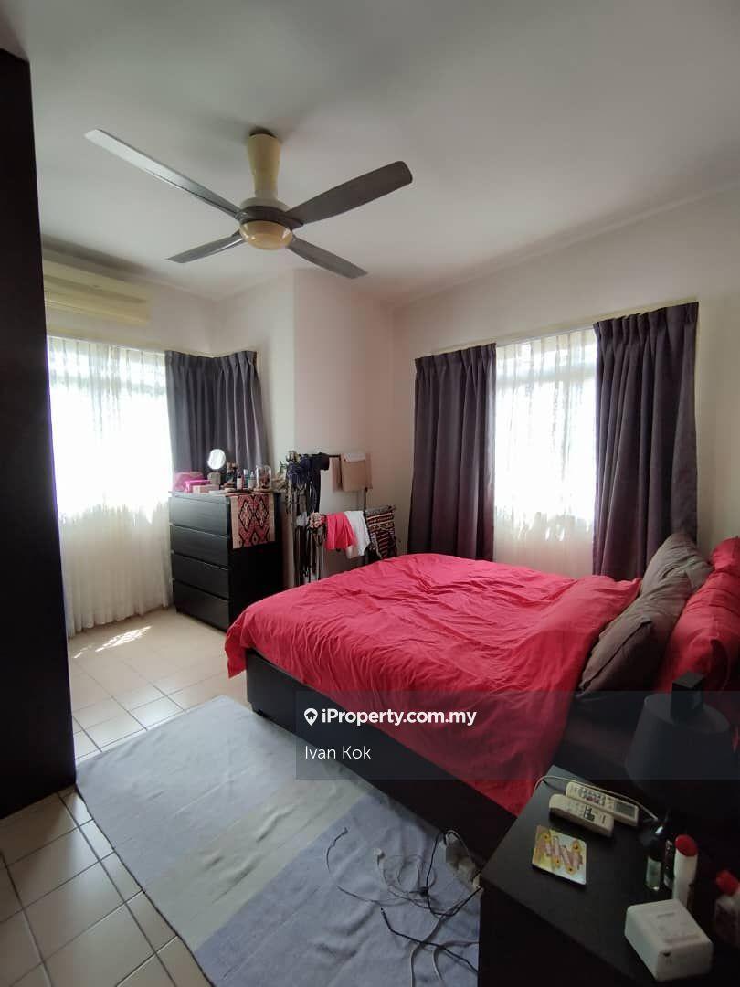 Condominium for Sale in Perdana Exclusive by Ivan Kok - iProperty.com.my