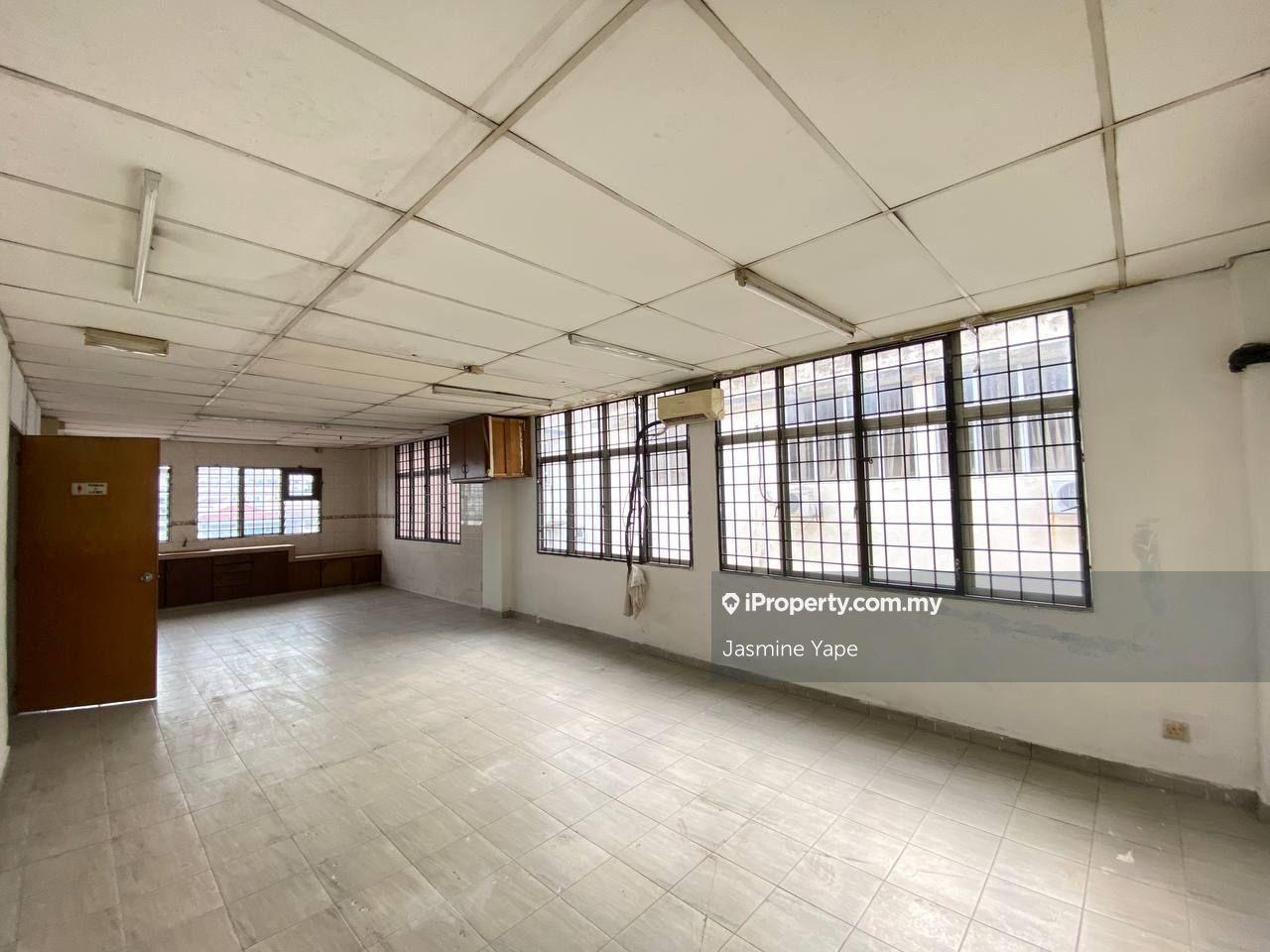 Retail-Office for Sale in Sunwaymas Commercial Centre, Petaling Jaya by Jasmine Yap - iProperty.com.my