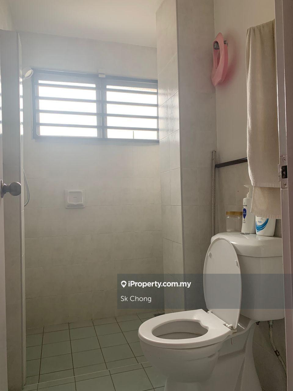 Rumah Berangkai 2 Tingkat untuk Dijual di Taman Puchong Hartamas, Puchong oleh Sk Chong - iProperty.com.my