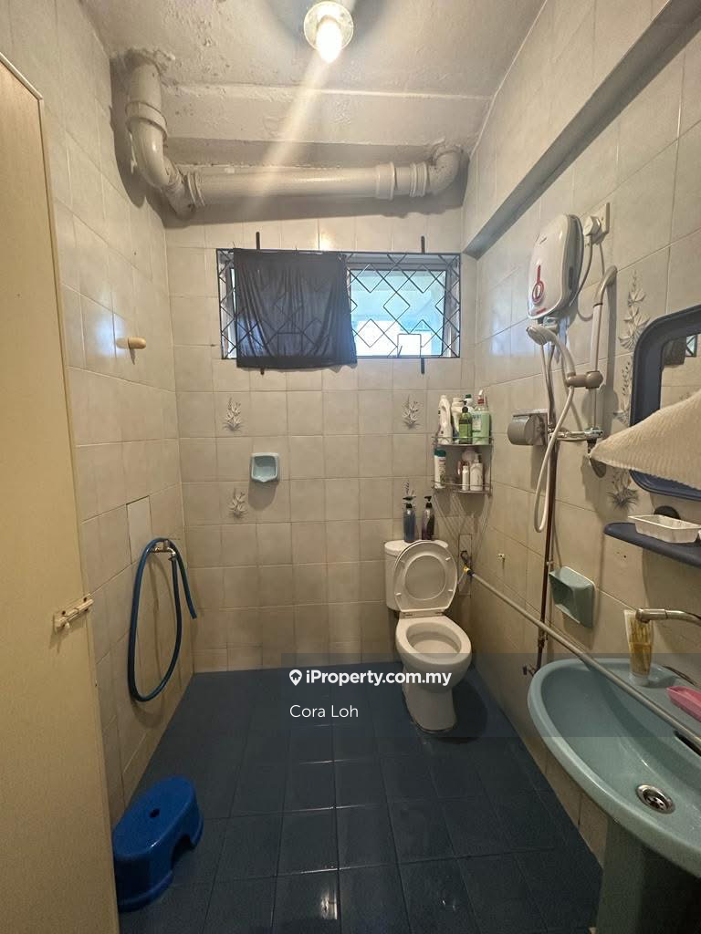 2-storey Terraced House for Sale in Taman Kolam Air, Johor Bahru by Cora Loh - iProperty.com.my