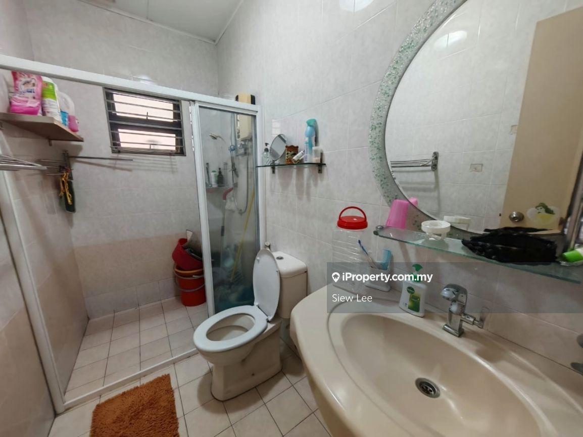 Townhouse for Sale in Sunway Damansara, Kota Damansara by Siew Lee - iProperty.com.my