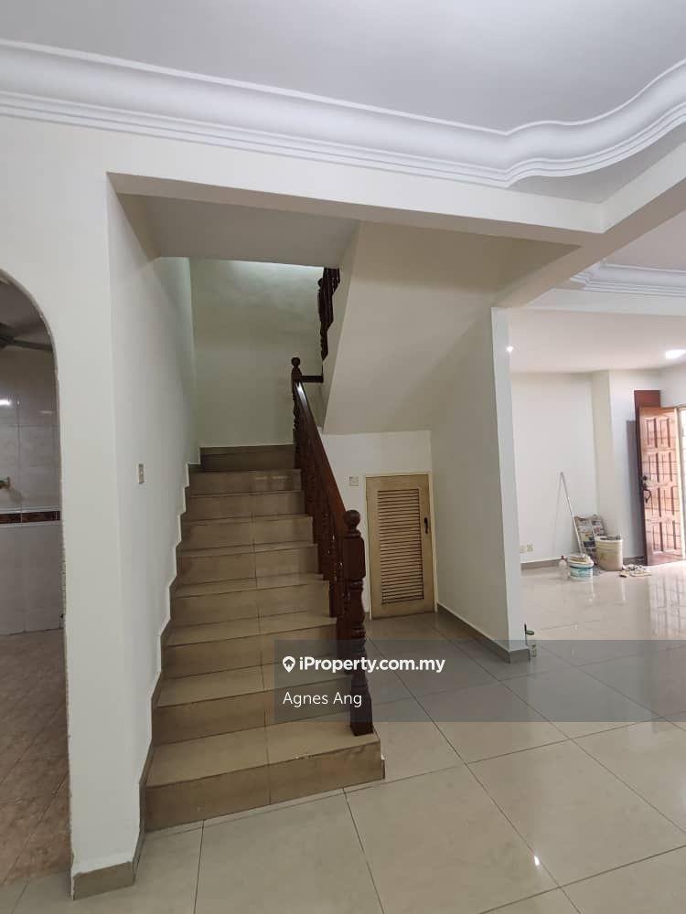 Rumah Berangkai 2 Tingkat untuk Dijual di Kota Pendamar, Klang oleh Agnes Ang - iProperty.com.my