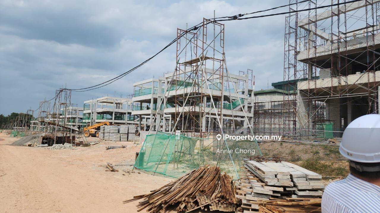 Semi-D Factory for Sale in Kampung Dengkil, Dengkil by Annie Chong - iProperty.com.my