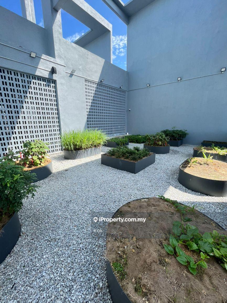 Service Residence for Sale in Millerz Square by Kok - iProperty.com.my