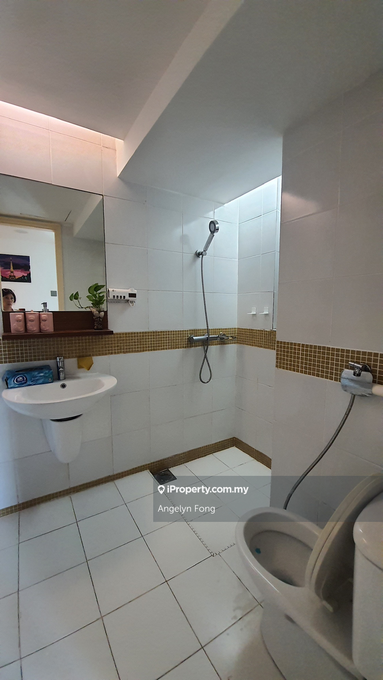 Residensi Servis untuk Dijual di i-Zen @ Kiara 1 oleh Angelyn Fong - iProperty.com.my