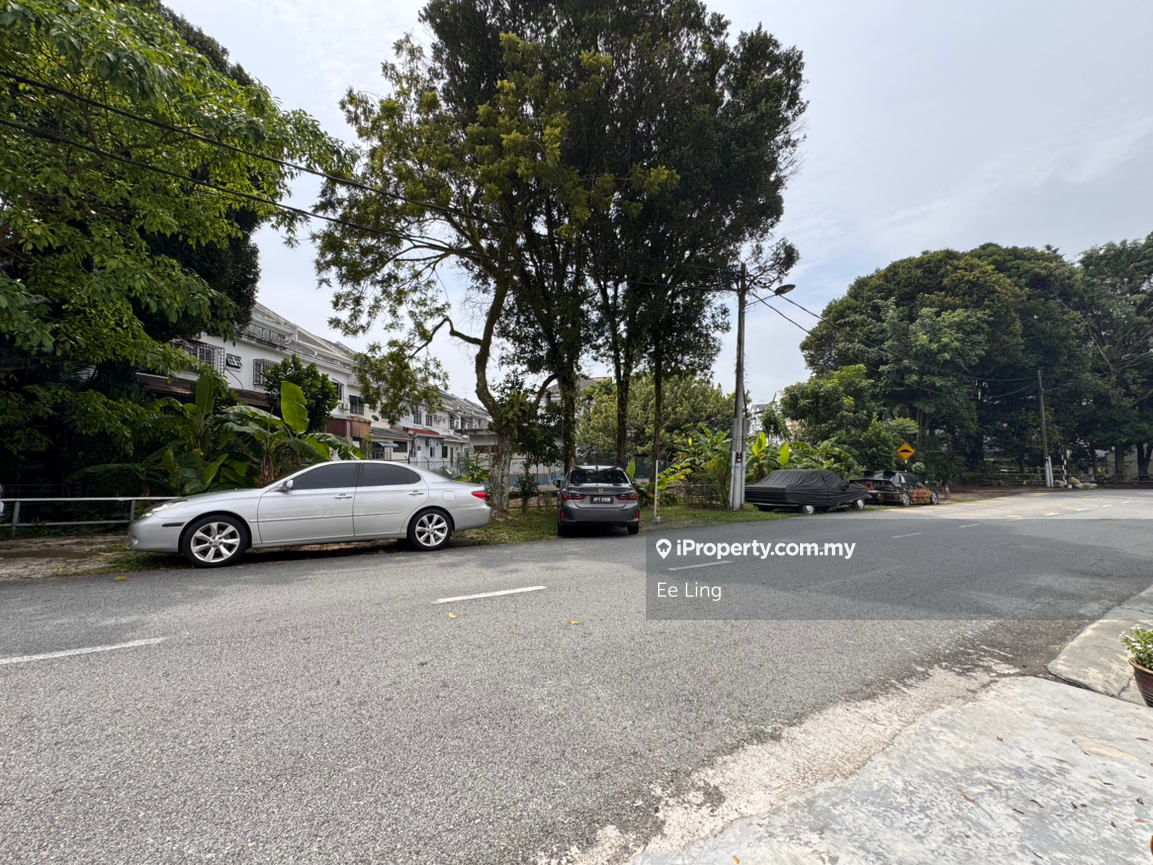 Rumah Berangkai 2.5 Tingkat untuk Disewa di BANDAR PUCHONG JAYA, Puchong oleh Ee Ling - iProperty.com.my