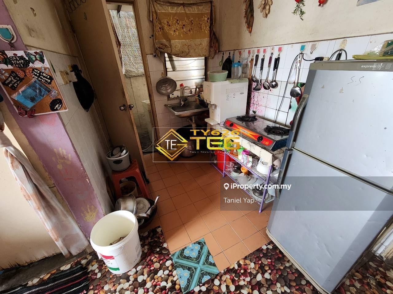 Pangsapuri untuk Dijual di Pangsapuri Sri Ayu oleh Taniel Yap - iProperty.com.my