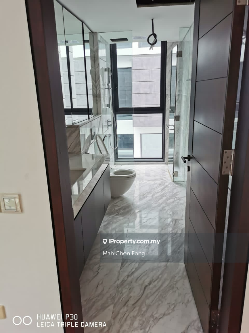 Bungalow House for Sale in The Light Collection 4, Gelugor by Mah Chon Fong - iProperty.com.my