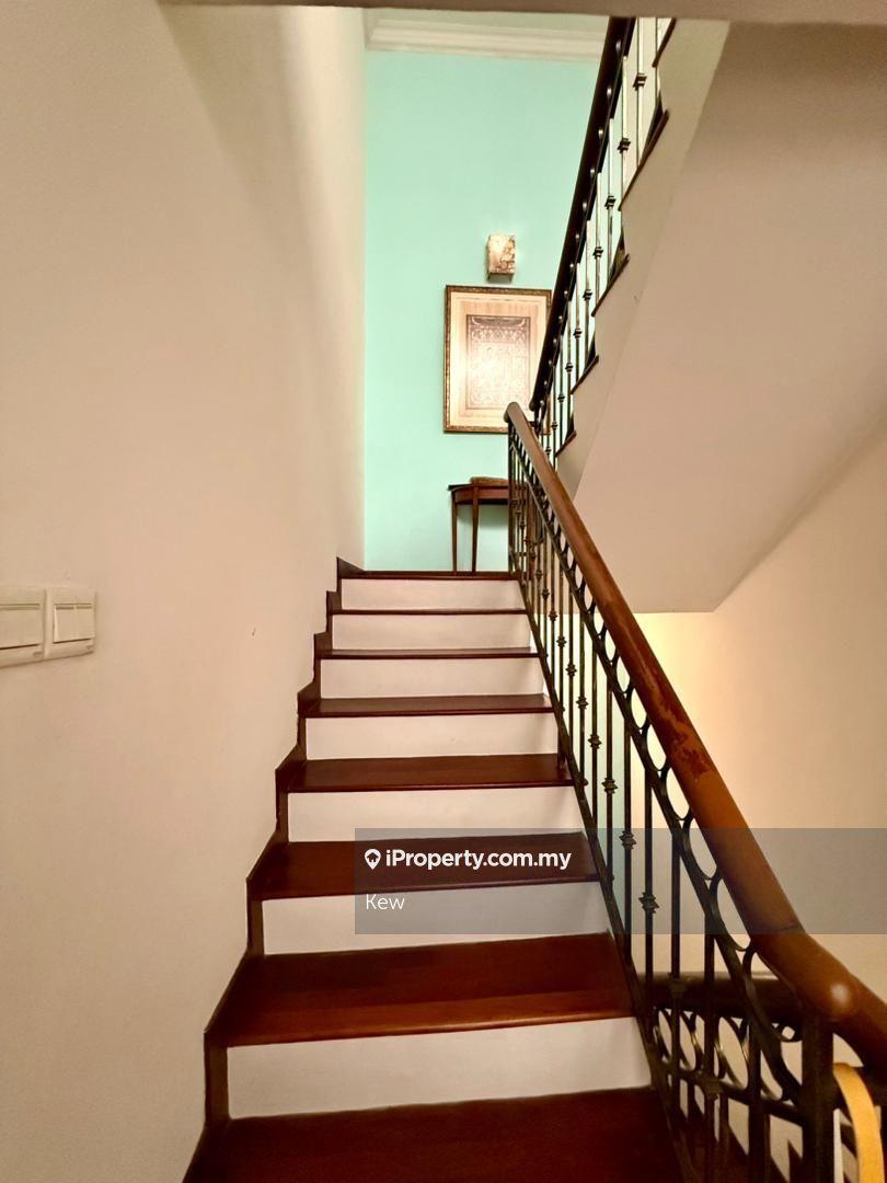 3-storey Terraced House for Sale in Taman Halimahton, Seputeh by Kew - iProperty.com.my