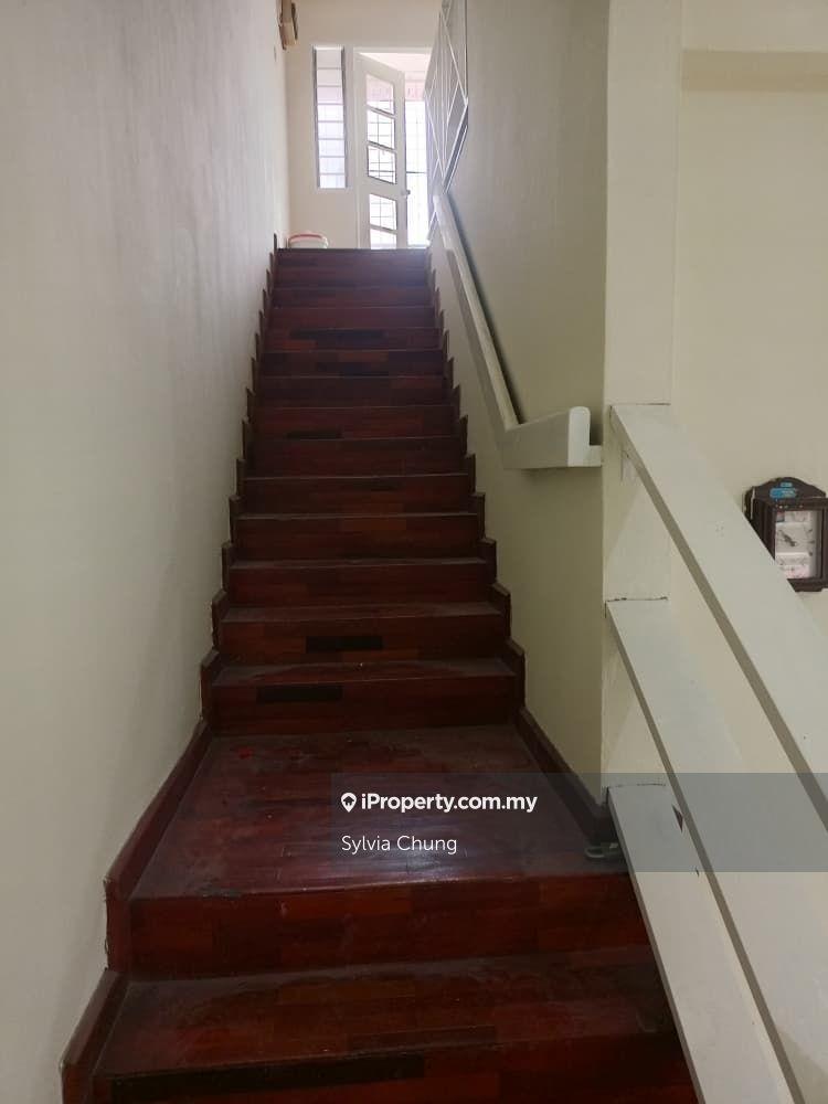 2.5-storey Terraced House for Rent in Taman Fantasi, Jalan Likas, Kota Kinabalu by Sylvia Chung - iProperty.com.my
