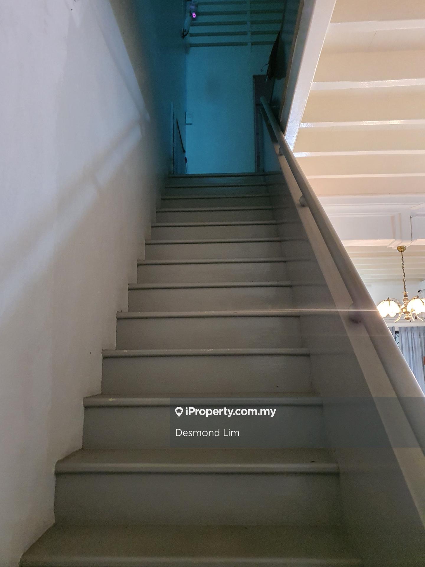 Rumah Berangkai 2 Tingkat untuk Dijual di Solok Tavoy, George Town oleh Desmond Lim - iProperty.com.my