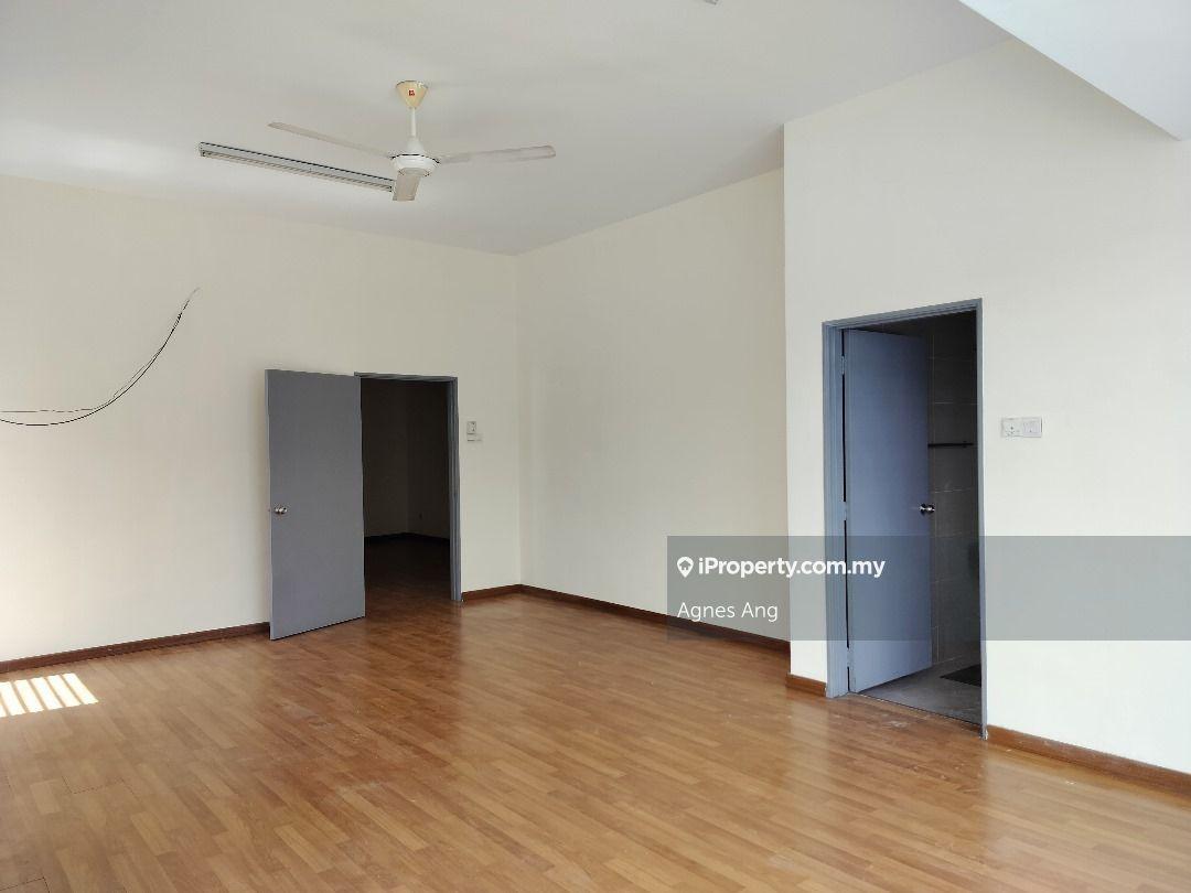 Cluster House for Sale in Canary garden, Klang by Agnes Ang - iProperty.com.my