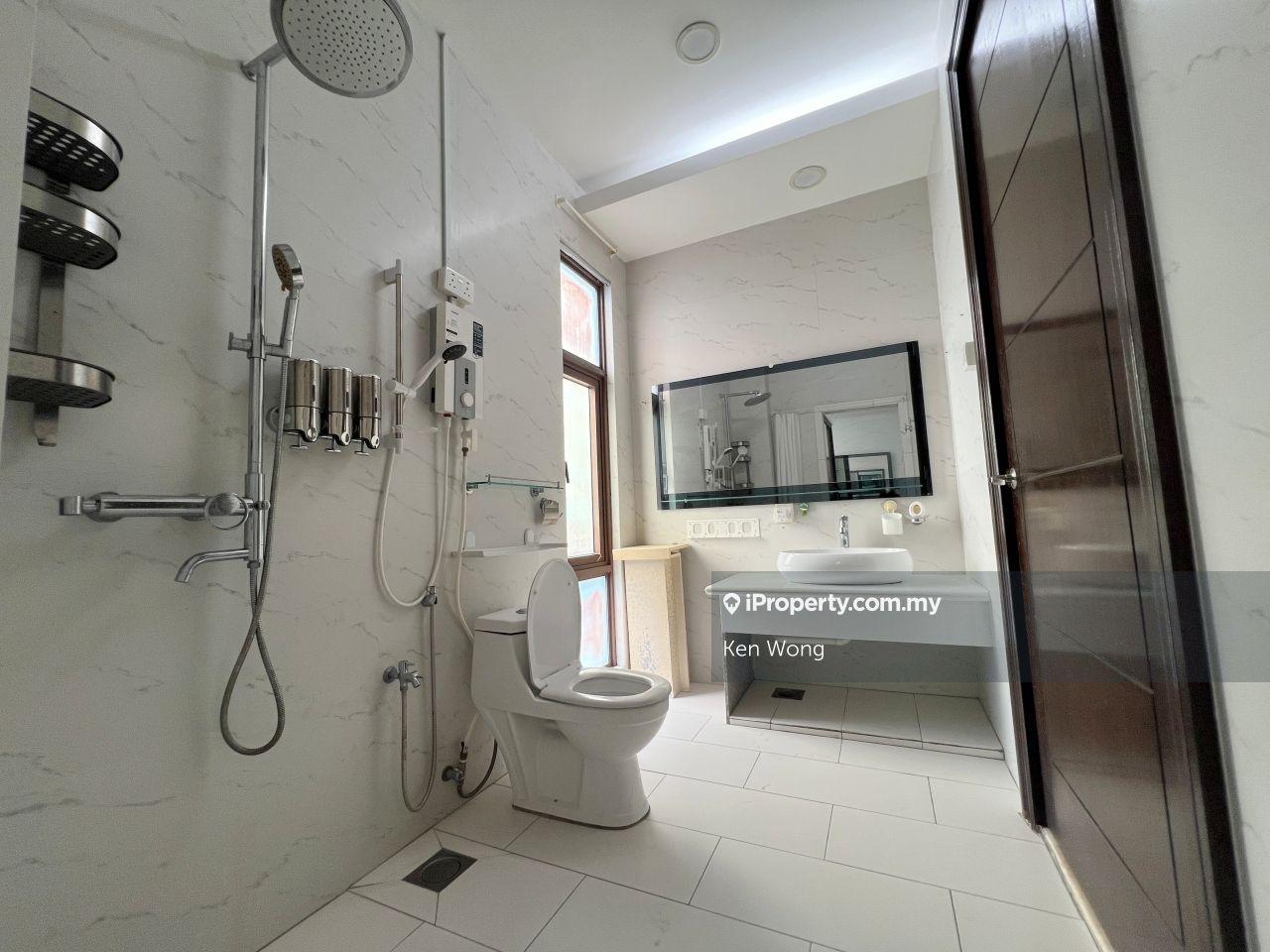 Bungalow House for Sale in Mines Golf Club, Seri Kembangan by Ken Wong - iProperty.com.my