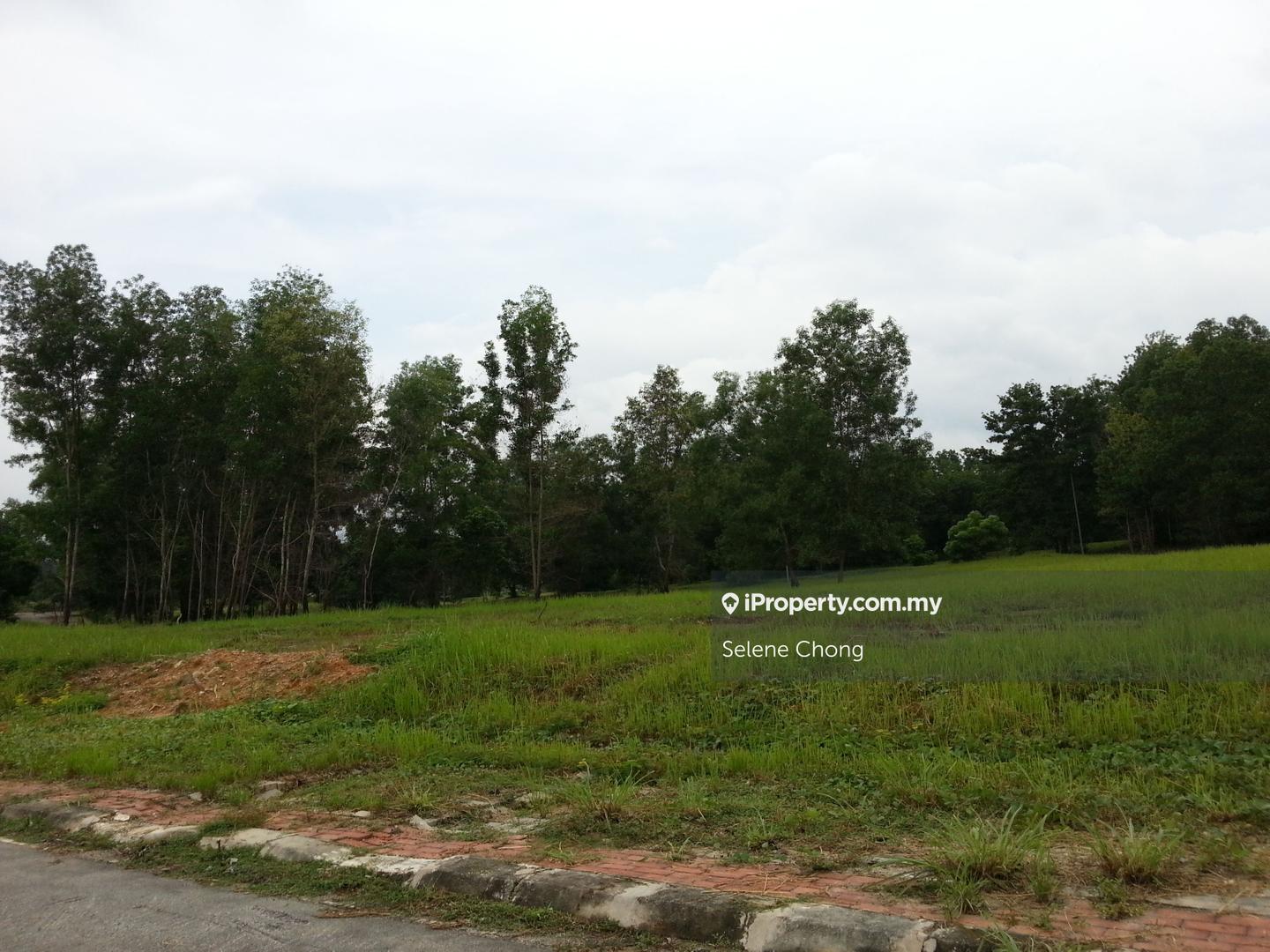 Residential Land for Sale in Bayu Lakehomes, Mantin by Selene Chong - iProperty.com.my