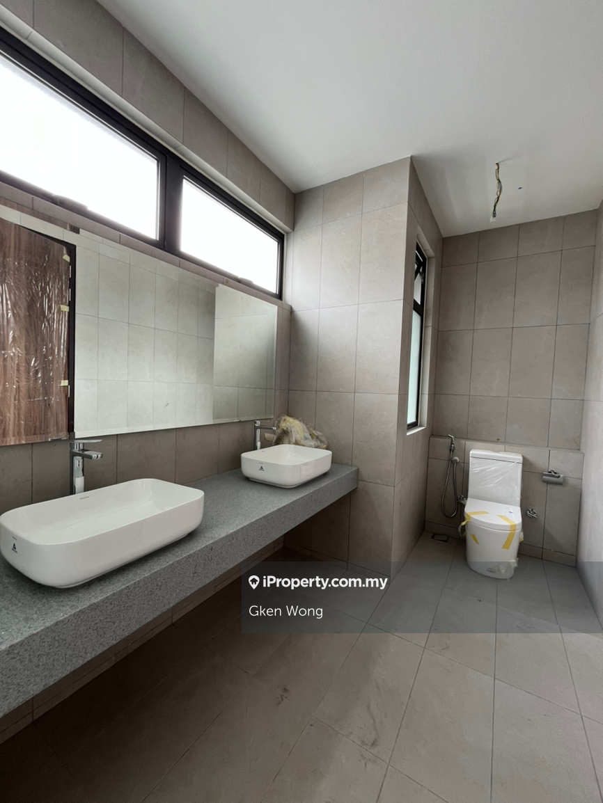 Rumah Berkembar untuk Dijual di gh9xv, Shah Alam oleh Gken Wong - iProperty.com.my