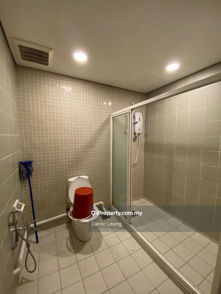 Service Residence for Rent in Amcorp Serviced Suites by Dante Leong - iProperty.com.my